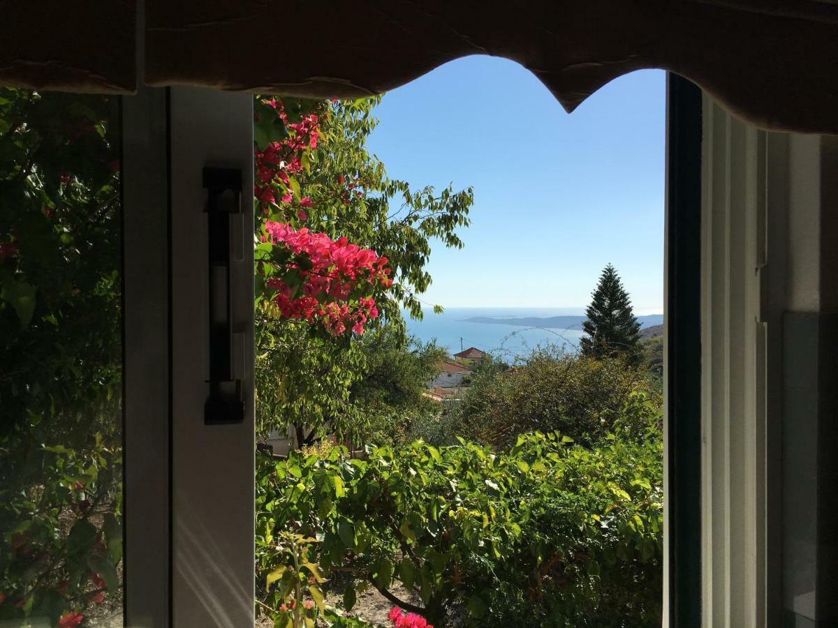 Villa Tzitzifies Kourouklata エクステリア 写真