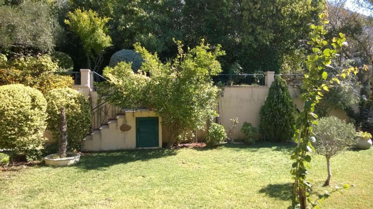 Villa Tzitzifies Kourouklata エクステリア 写真